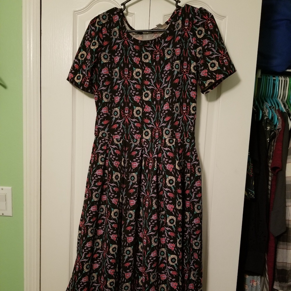 LuLaRoe Amelia Dress